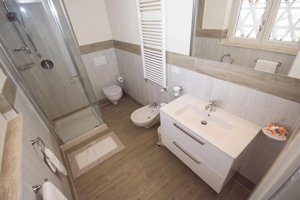 Il Tremarino Aparthotel Camaiore Italië