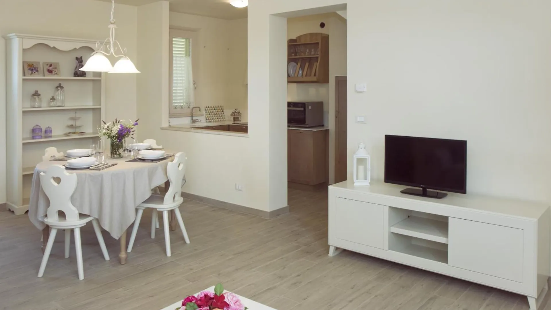 Il Tremarino Aparthotel Camaiore